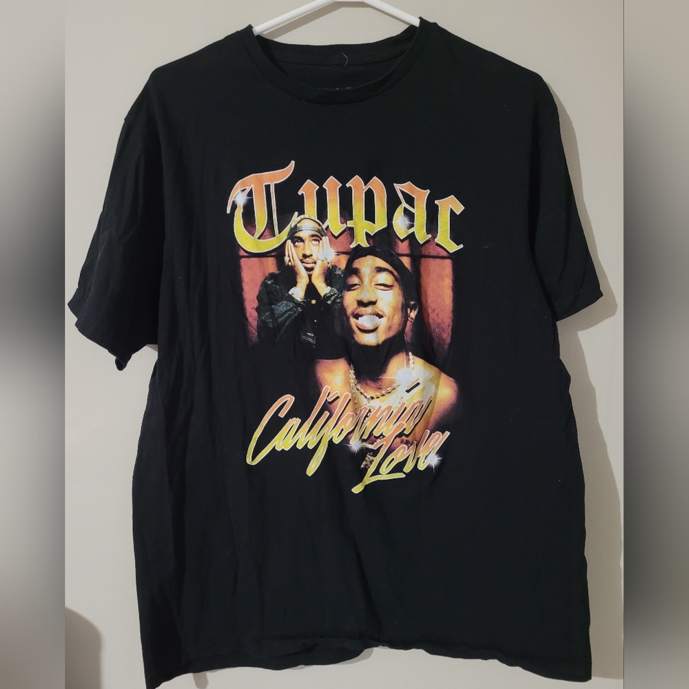 Mens Tupac Black Graphic BAND T-Shirt - Picture 1 of 3